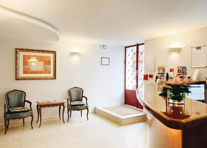 Hotel Bellevue Montmartre Parijs